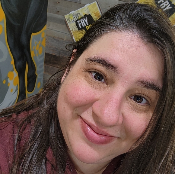 Meet your Posher, Elizabeth - Picture 1 of 1